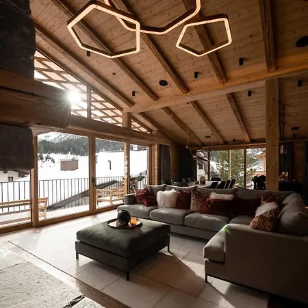 Luxury Chalet 木屋 *